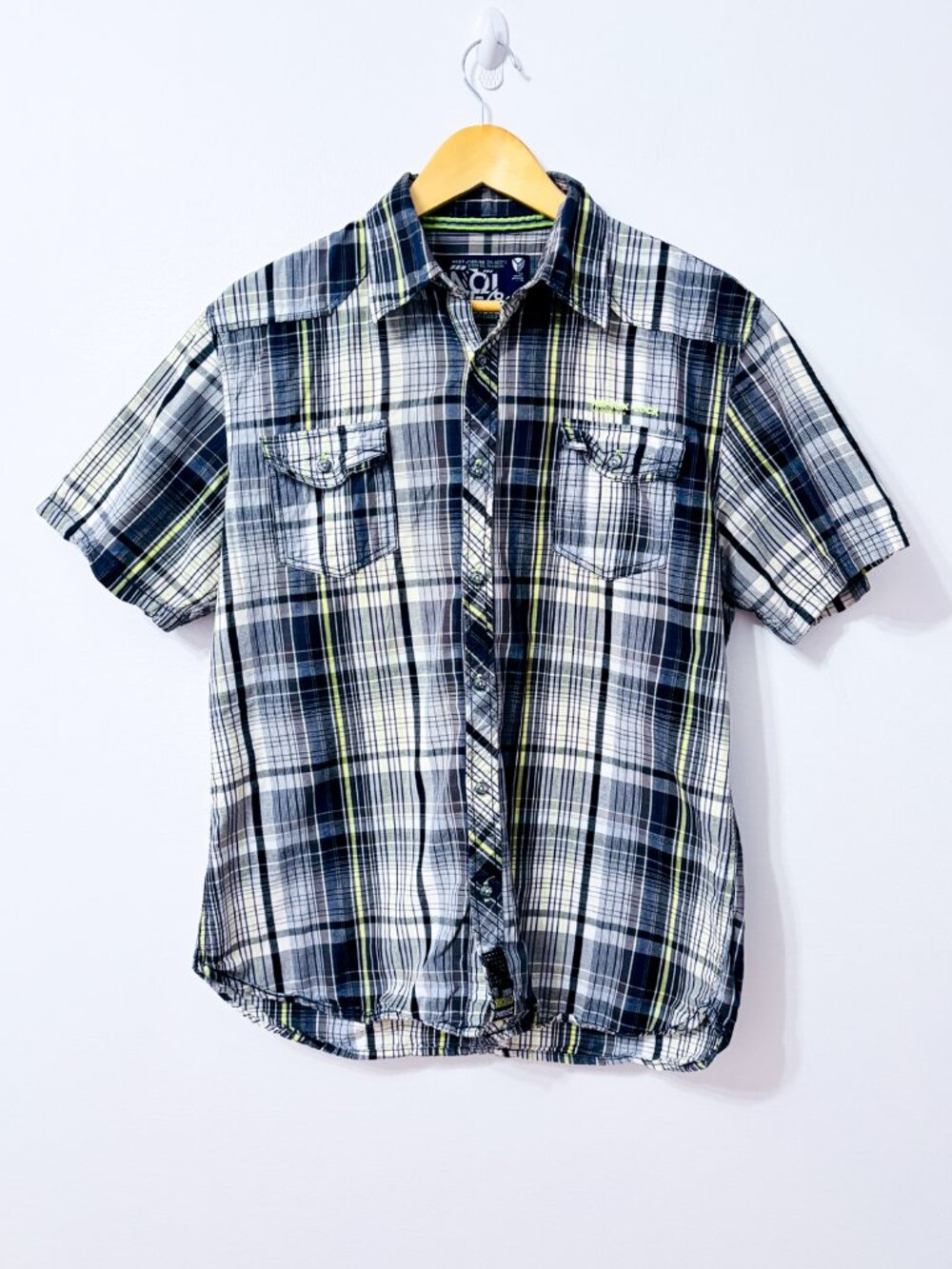 NOIZE78 Grey Green Plaid Short Sleeve Button Front Shirt Medium